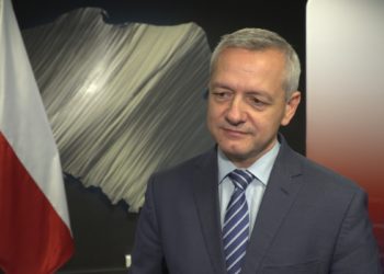 Co trzeci nastolatek uważa siebie za uzależnionego od mediów społecznościowych. Rodzice nie zdają sobie sprawy z zagrożeń