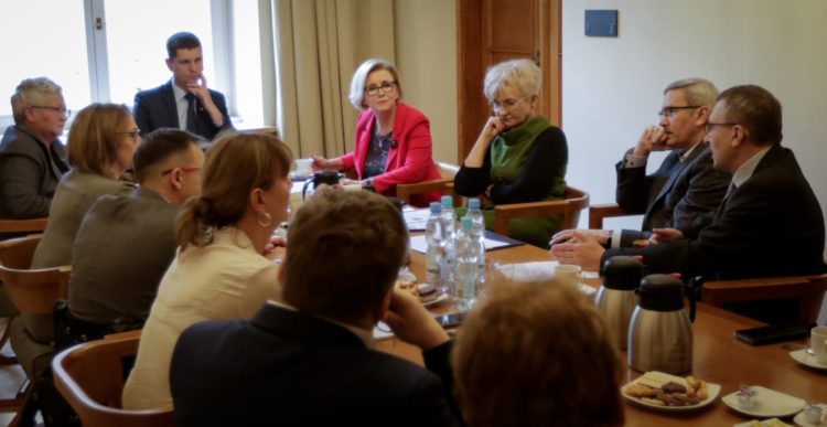 Spotkanie kierownictwa MEN z członkami Zespołu do spraw modelu kształcenia uczniów ze specjalnymi potrzebami edukacyjnymi