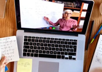 Bezpieczeństwo nie ma wakacji – przypominamy zasady korzystania z platform do zdalnej edukacji