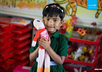 Polscy uczniowie ratują dzieci na świecie! Rusza akcja UNICEF Polska „Wszystkie Kolory Świata”